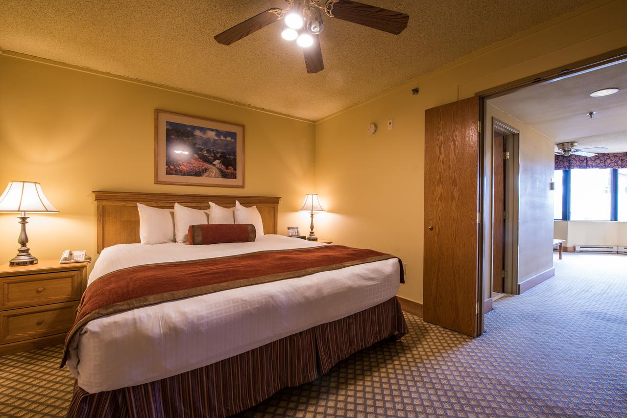 The Grand Lodge Hotel And Suites - thumb 18