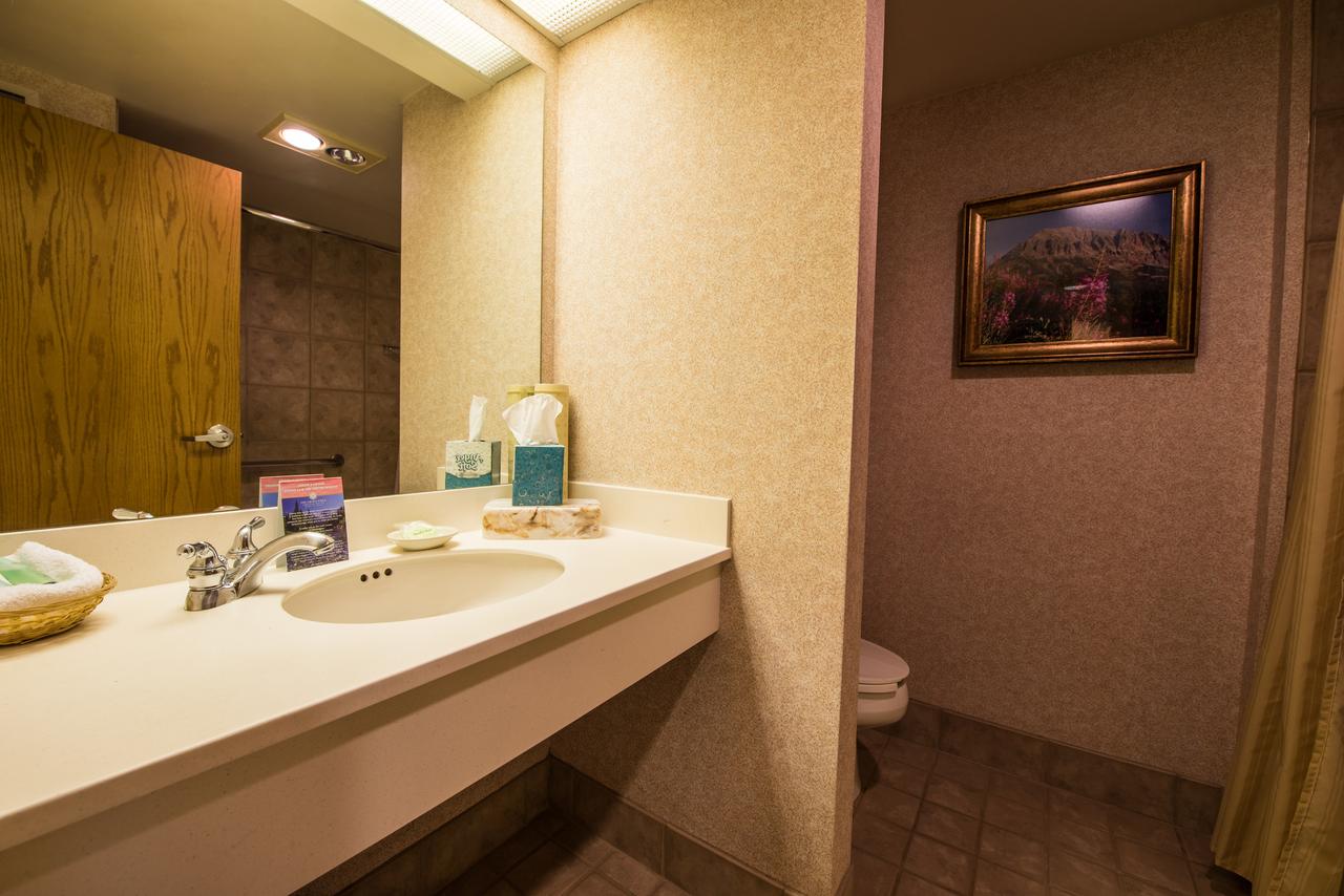 The Grand Lodge Hotel And Suites - thumb 24