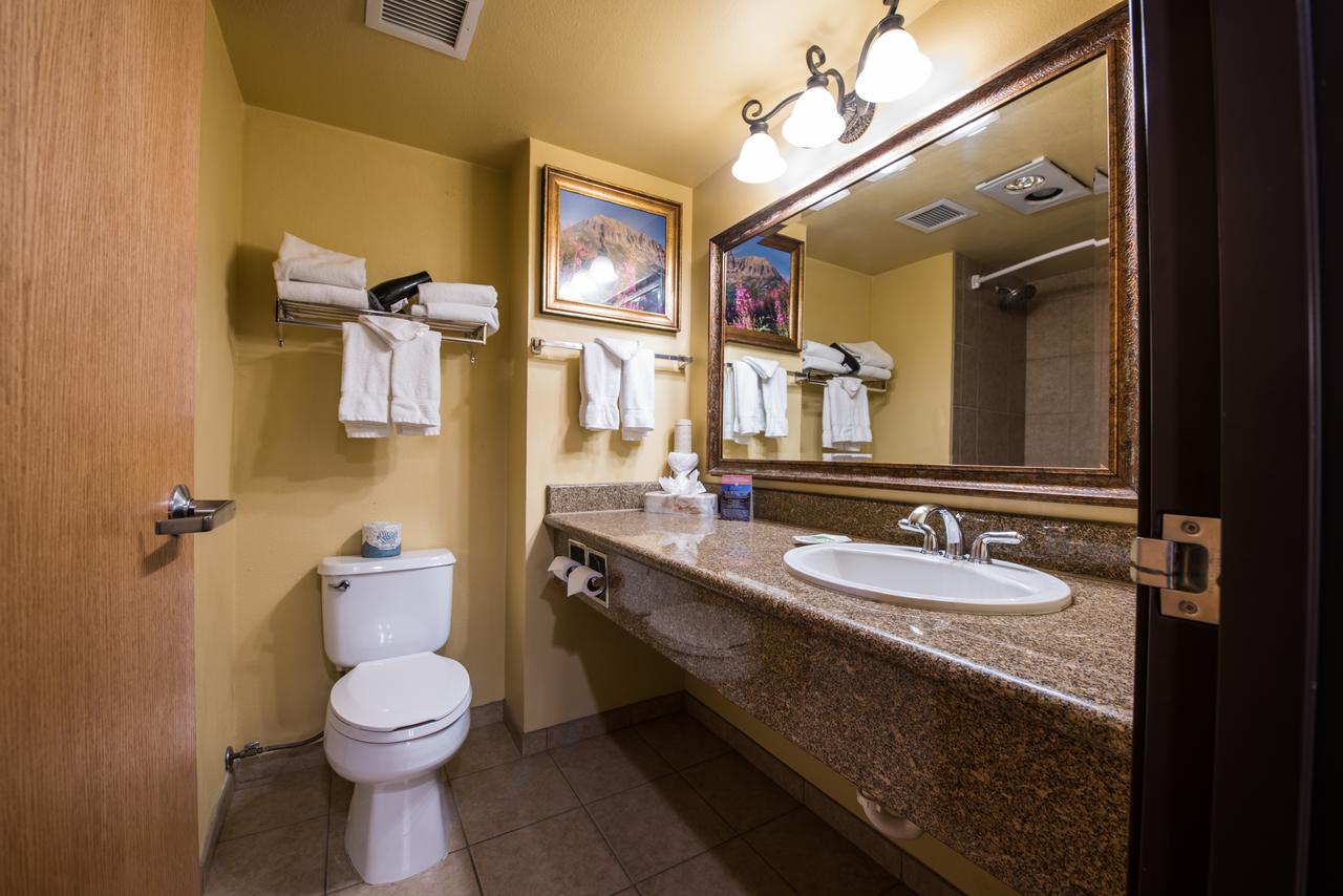The Grand Lodge Hotel And Suites - thumb 26