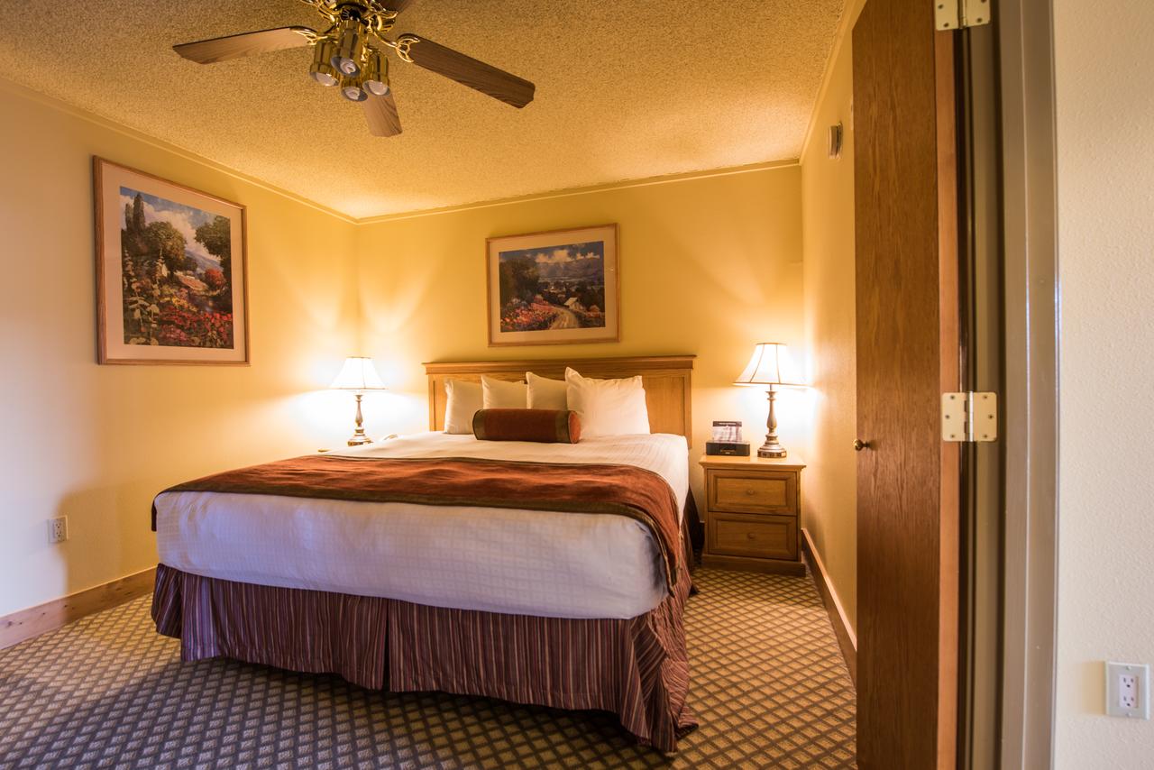 The Grand Lodge Hotel And Suites - thumb 19