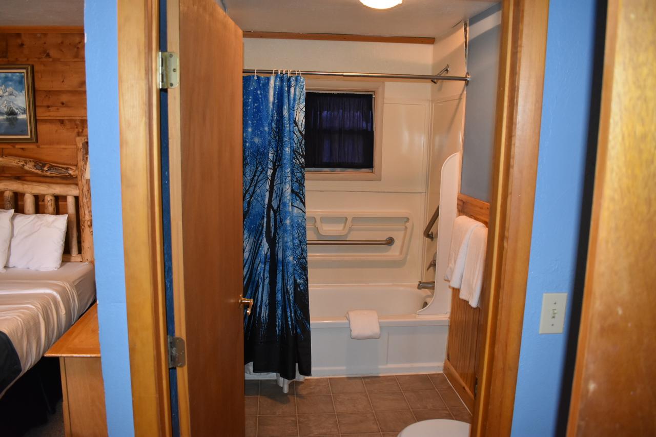 Ute Bluff Lodge, Cabins & RV Park - thumb 5