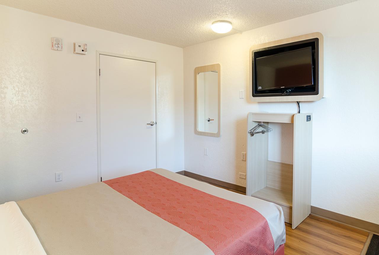Motel 6 Denver Central - Federal Boulevard - thumb 26