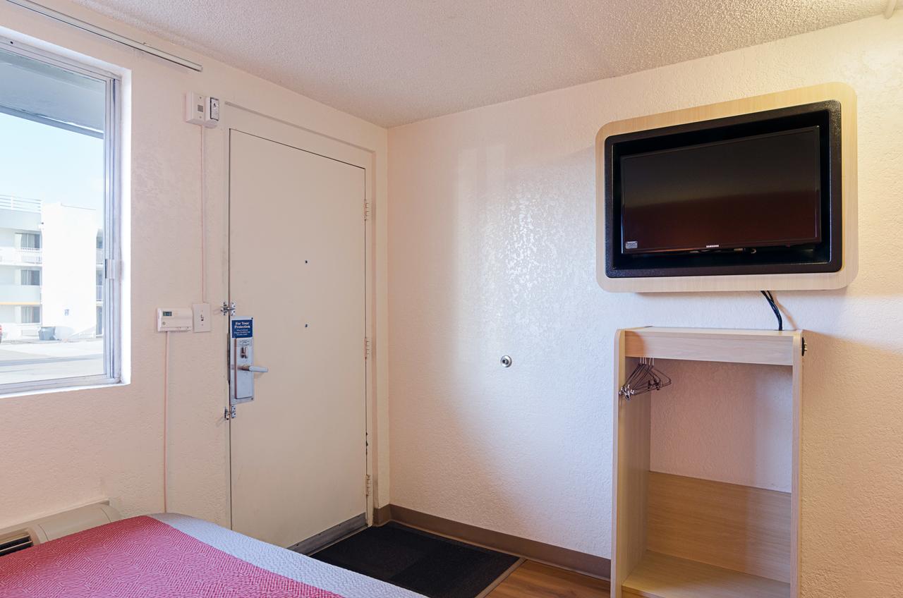 Motel 6 Denver Central - Federal Boulevard - thumb 24