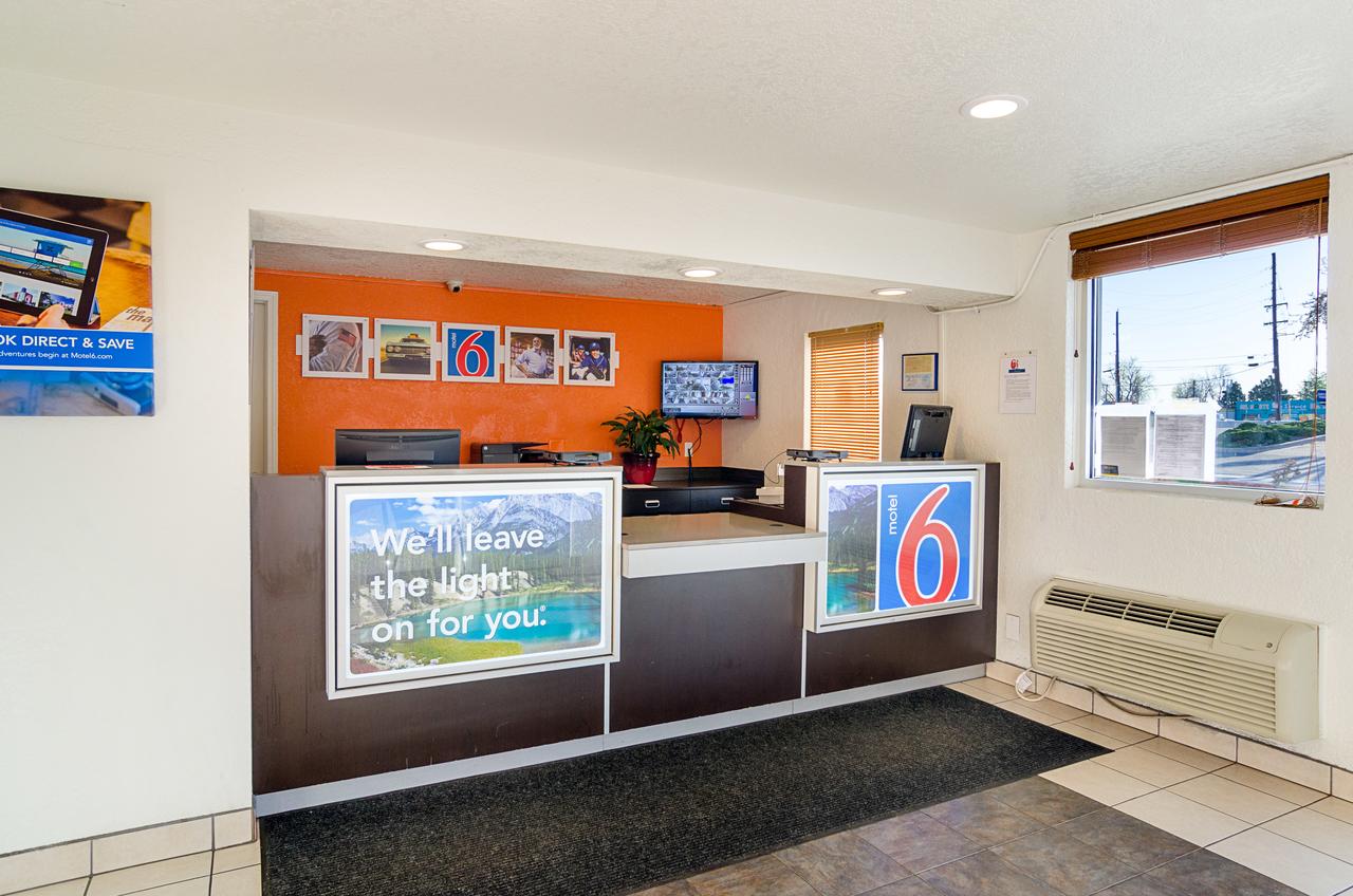 Motel 6 Denver Central - Federal Boulevard - thumb 3