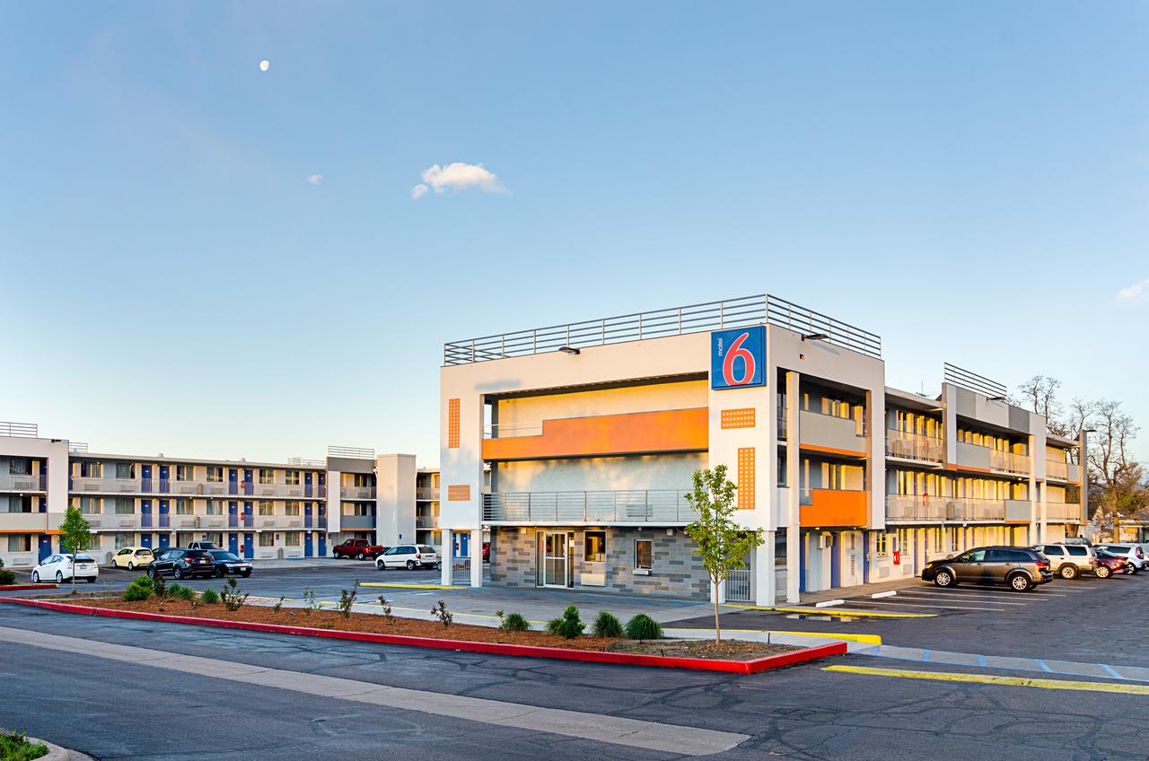 Motel 6 Denver Central - Federal Boulevard - thumb 7