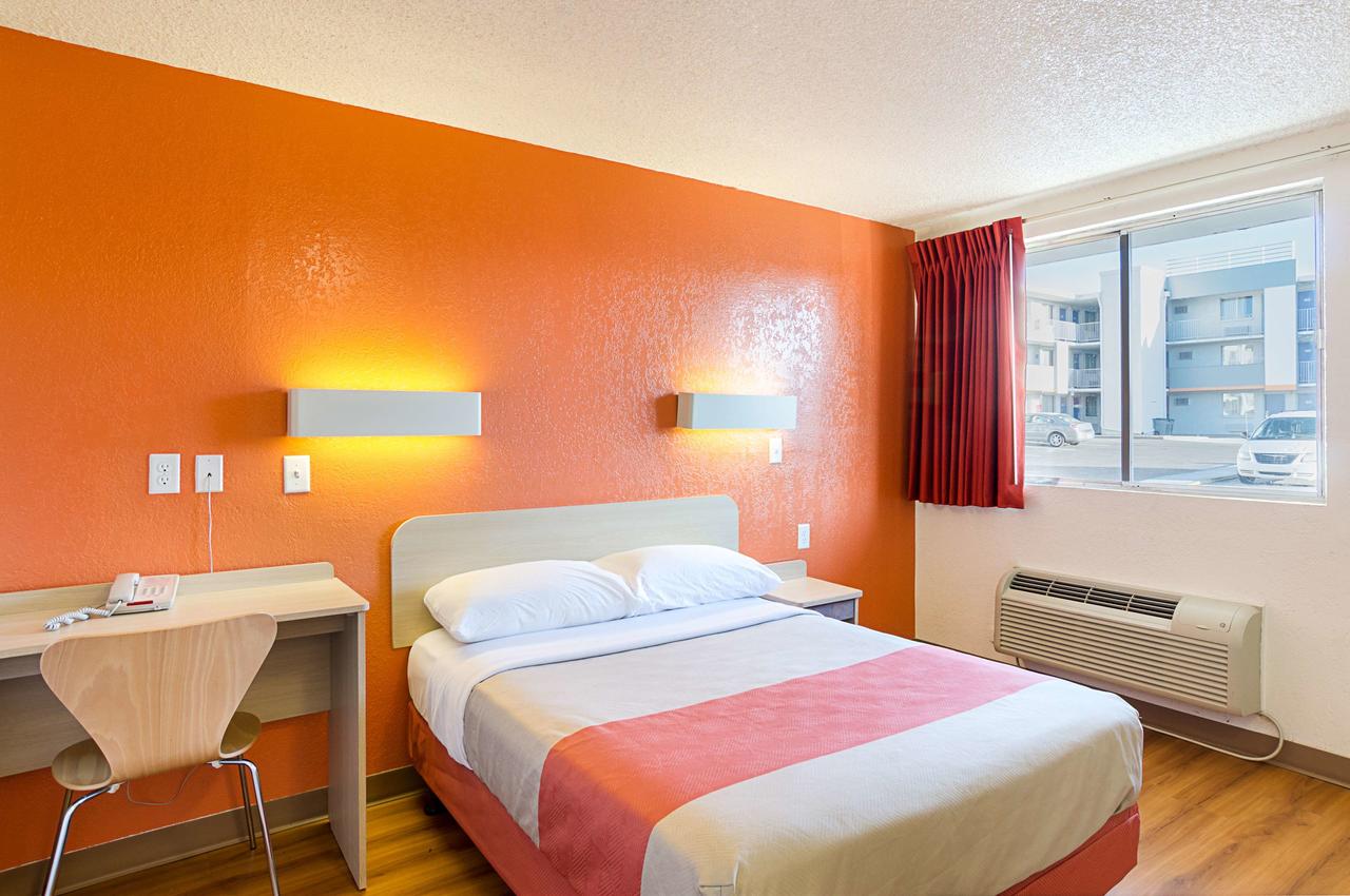 Motel 6 Denver Central - Federal Boulevard - thumb 42