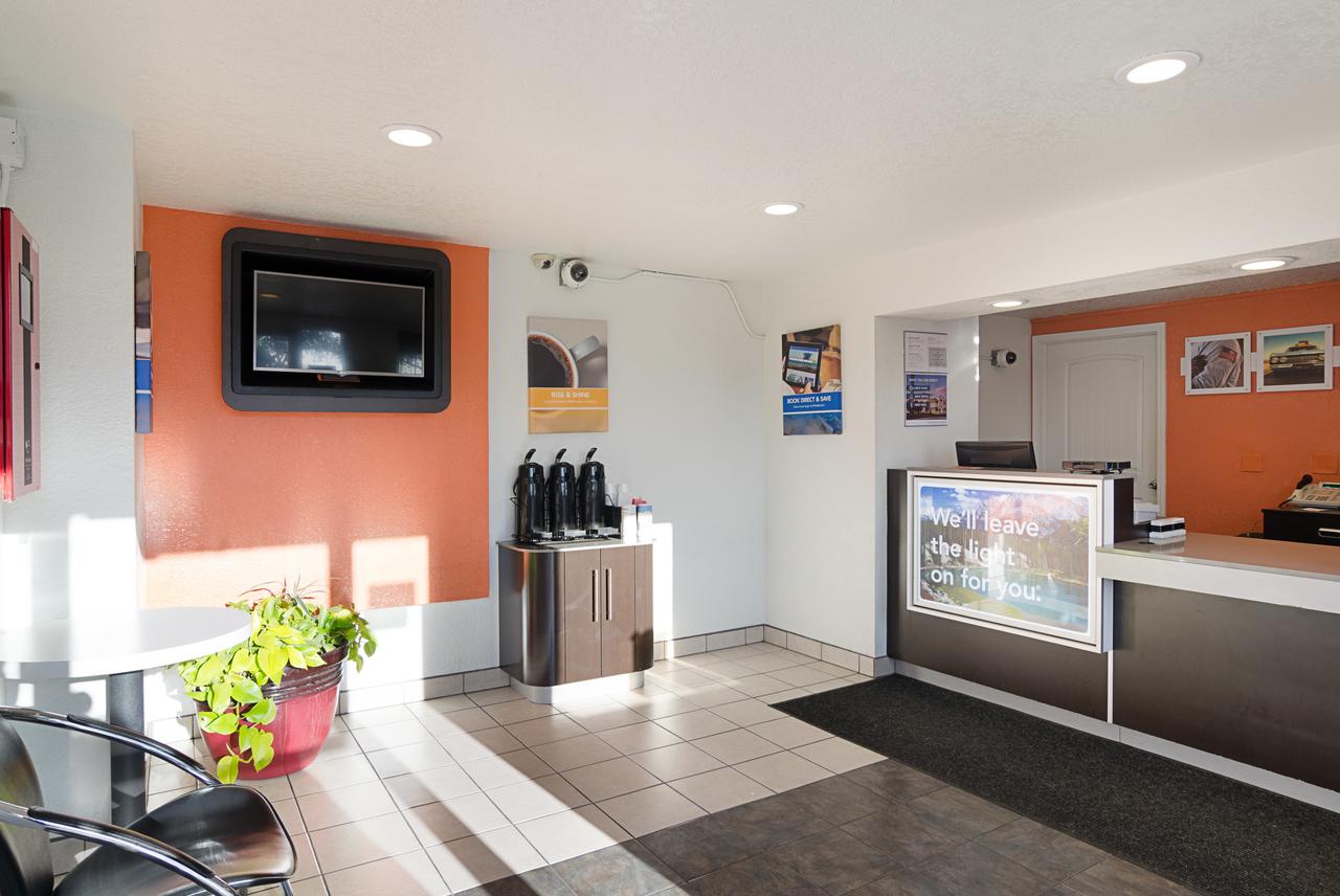 Motel 6 Denver Central - Federal Boulevard - thumb 16