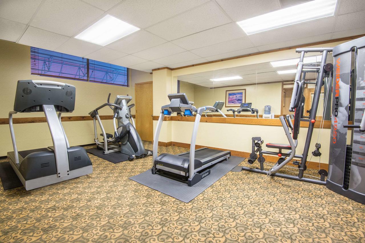 Ramada By Wyndham Denver Downtown - thumb 13