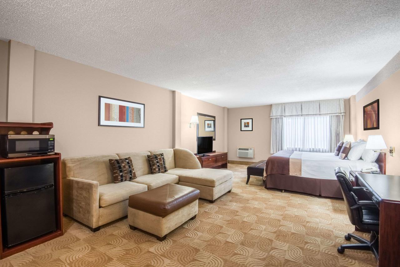 Ramada By Wyndham Denver Downtown - thumb 12