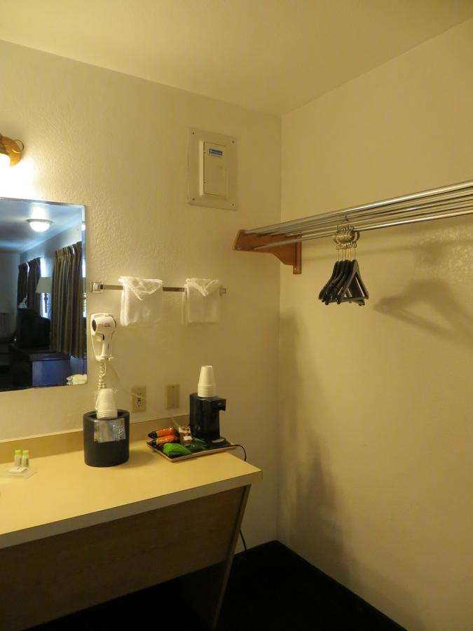Silver Saddle Motel - thumb 38