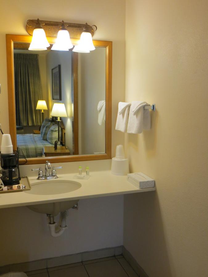 Silver Saddle Motel - thumb 7