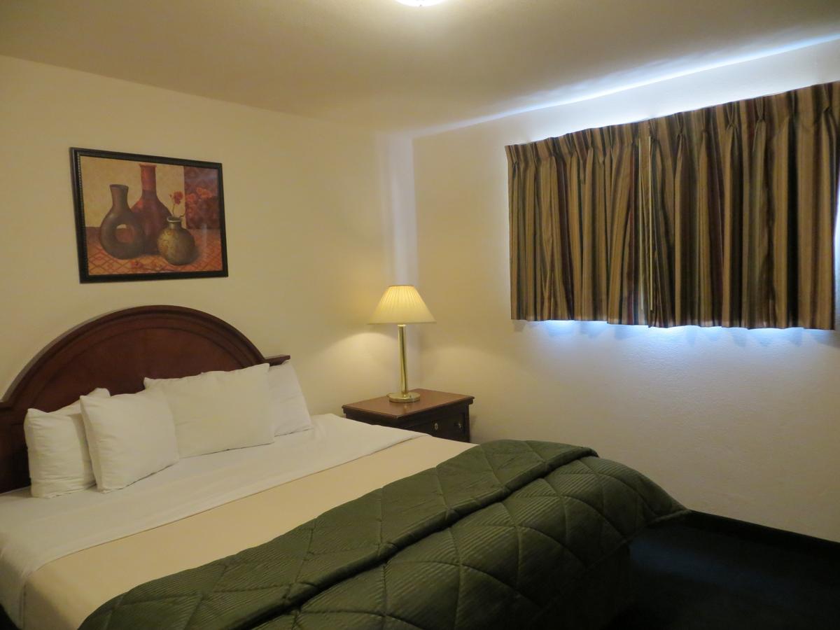 Silver Saddle Motel - thumb 42