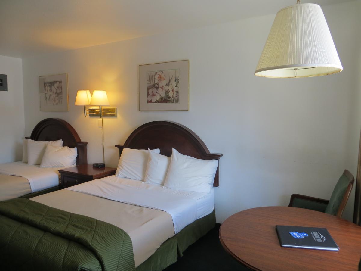 Silver Saddle Motel - thumb 25