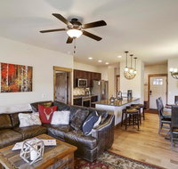 Downtown WP Luxury Chalet 106 Near Resort - Free Activities Daily and Shuttle - Accommodation Denver
