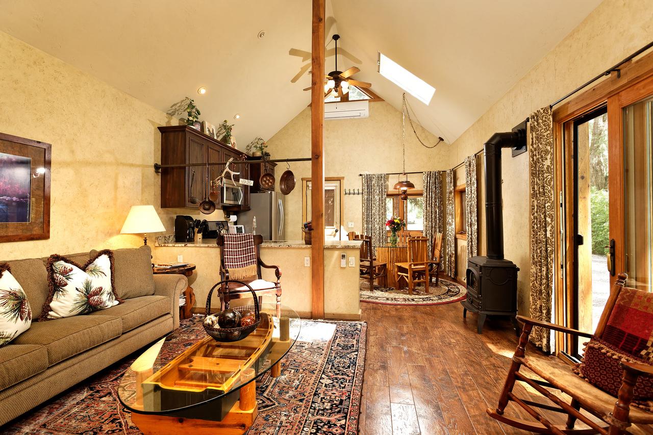 Lodge At River's Edge - thumb 8