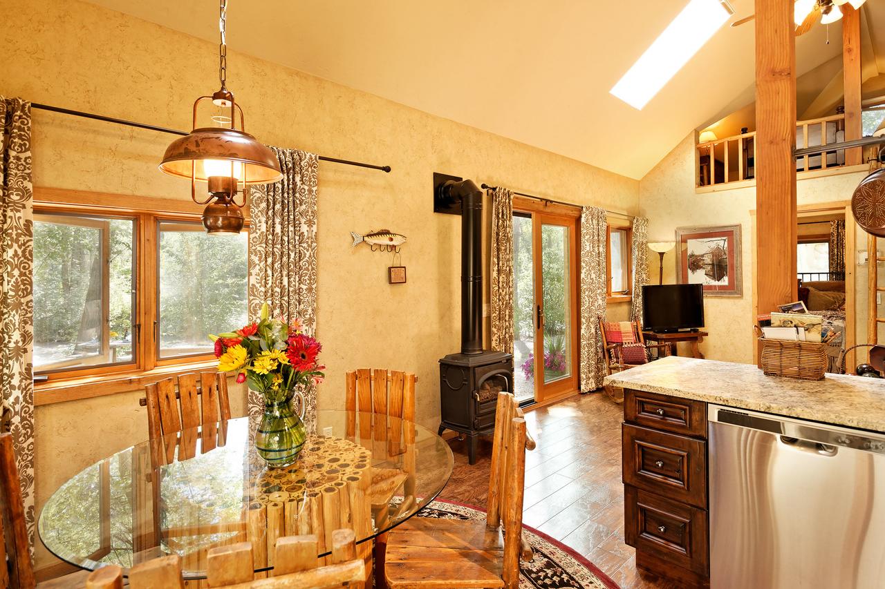 Lodge At River's Edge - thumb 7