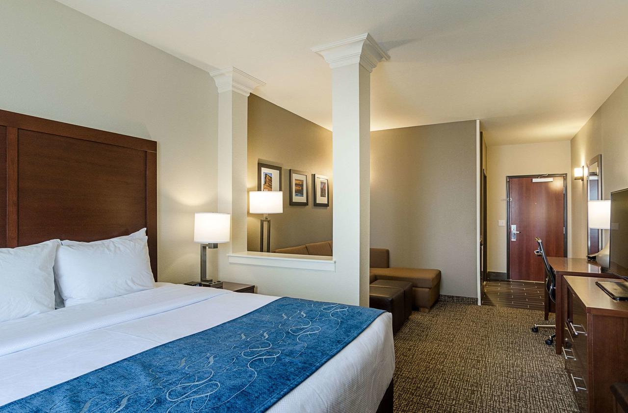 Comfort Suites Near Denver Downtown - thumb 44