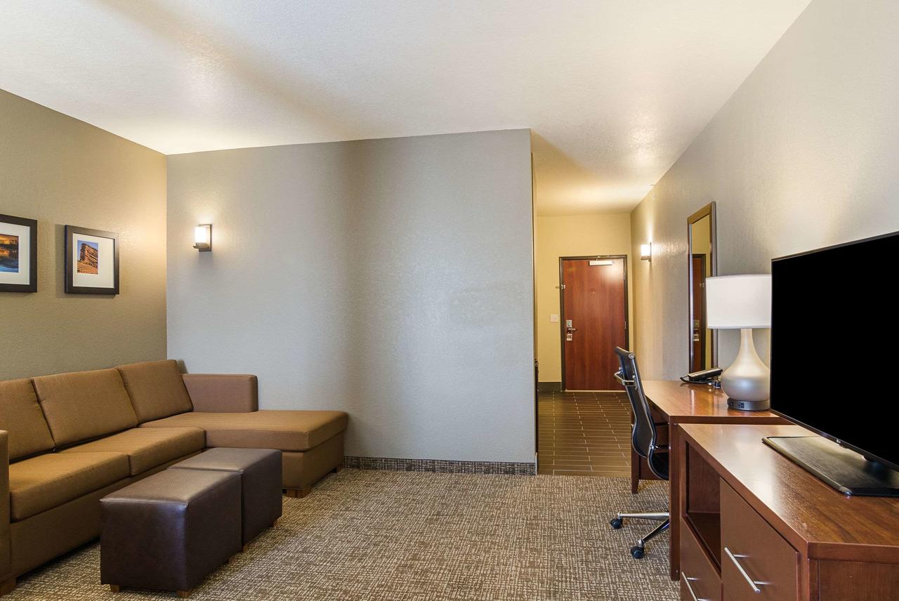Comfort Suites Near Denver Downtown - thumb 15