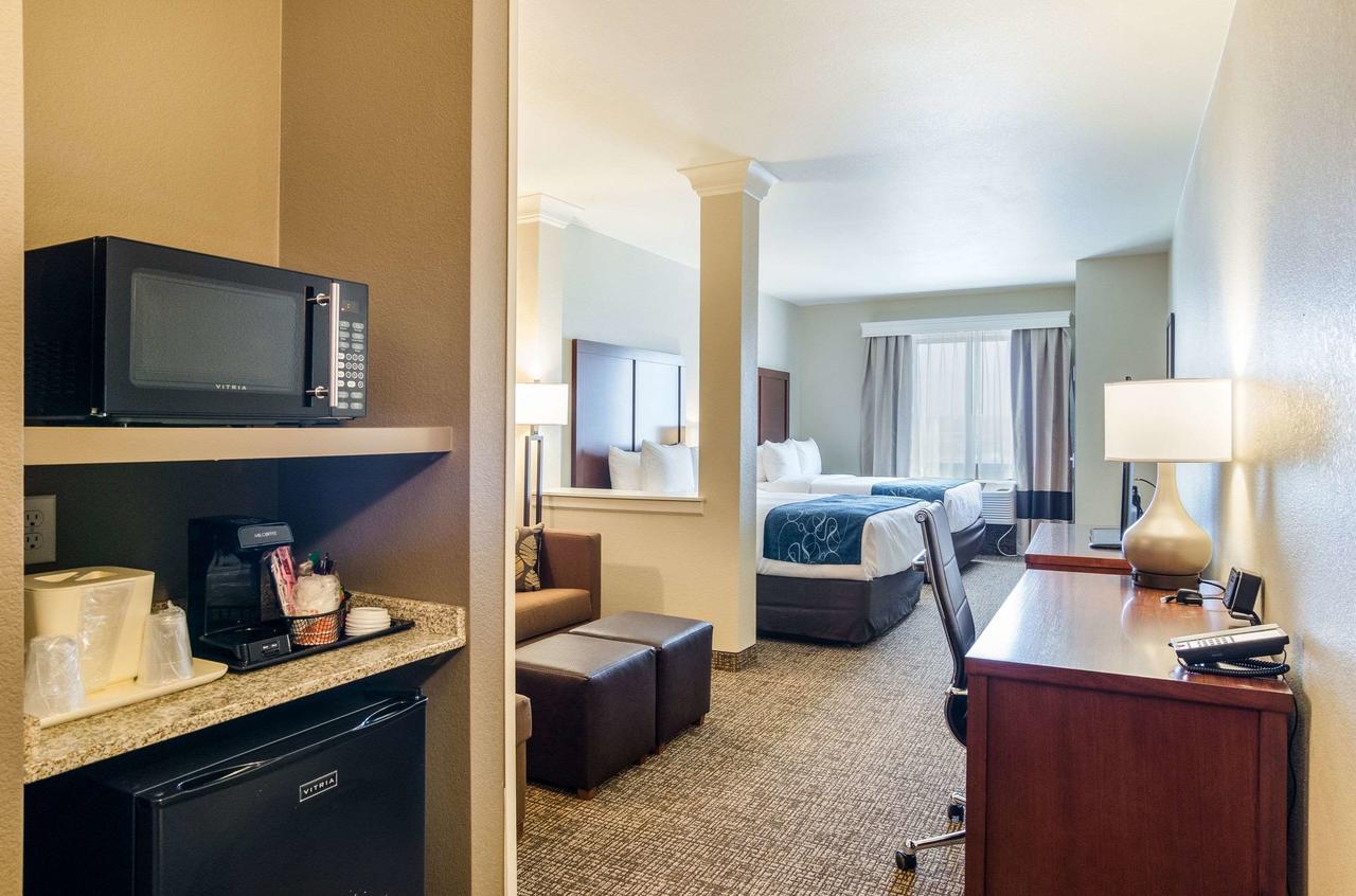 Comfort Suites Near Denver Downtown - thumb 10