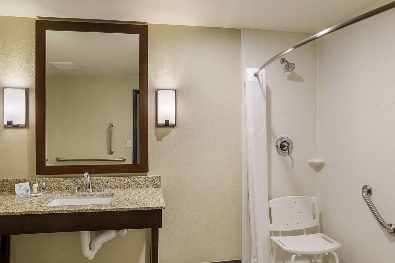 Comfort Suites Near Denver Downtown - thumb 17