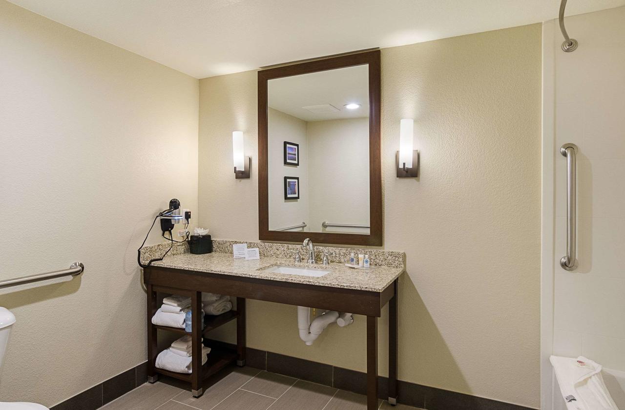 Comfort Suites Near Denver Downtown - thumb 43