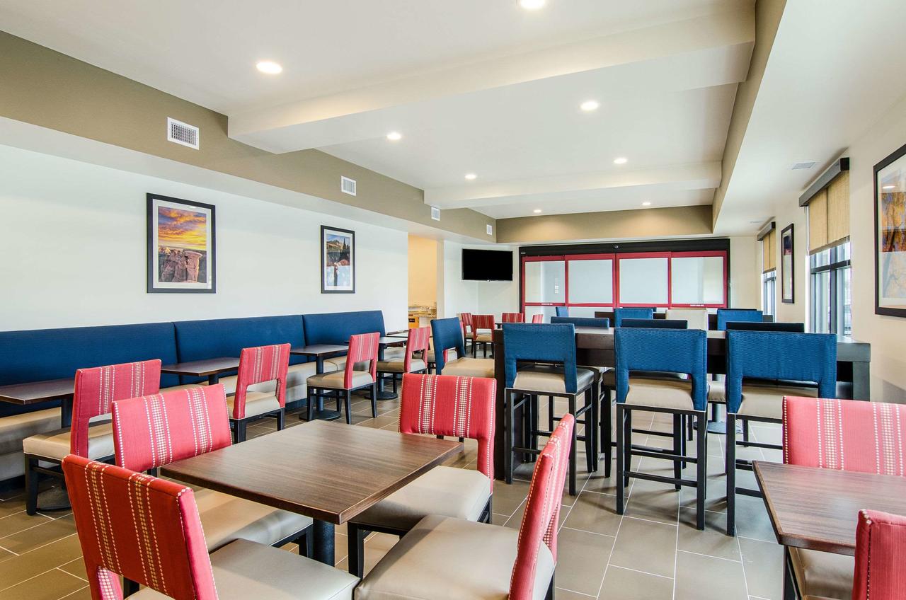 Comfort Suites Near Denver Downtown - thumb 14
