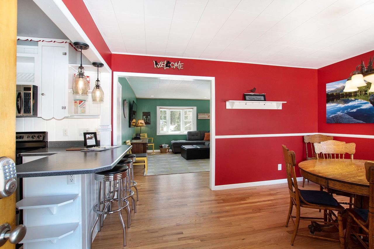 Black Bear Cottage - thumb 22