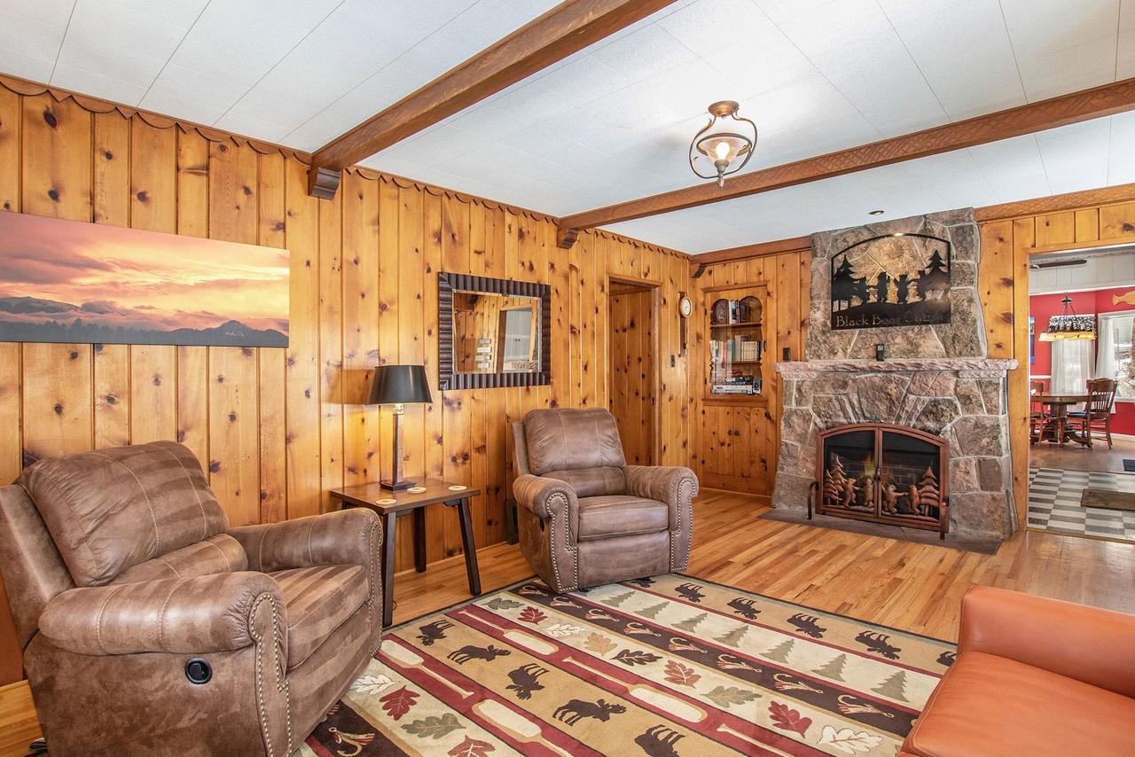 Black Bear Cottage - thumb 12
