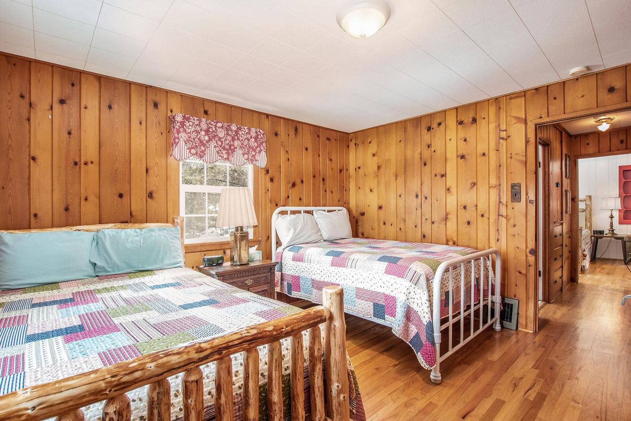 Black Bear Cottage - thumb 25