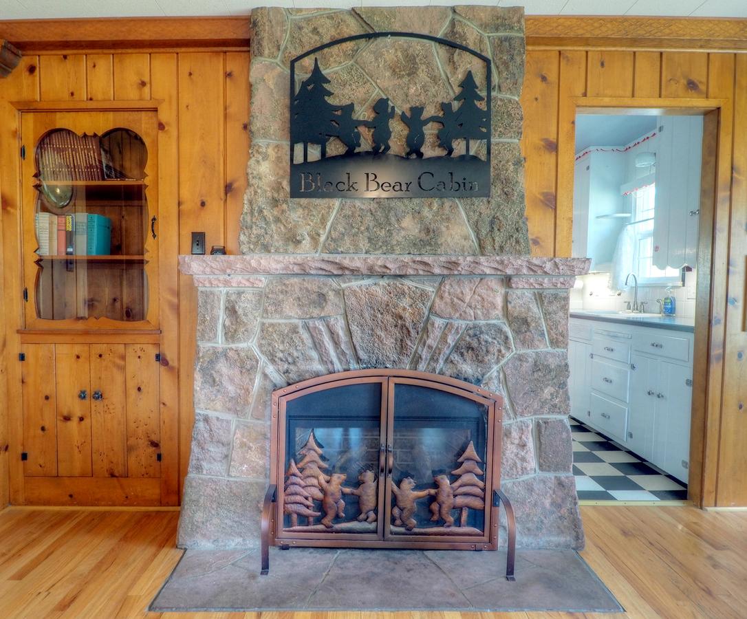 Black Bear Cottage - thumb 0