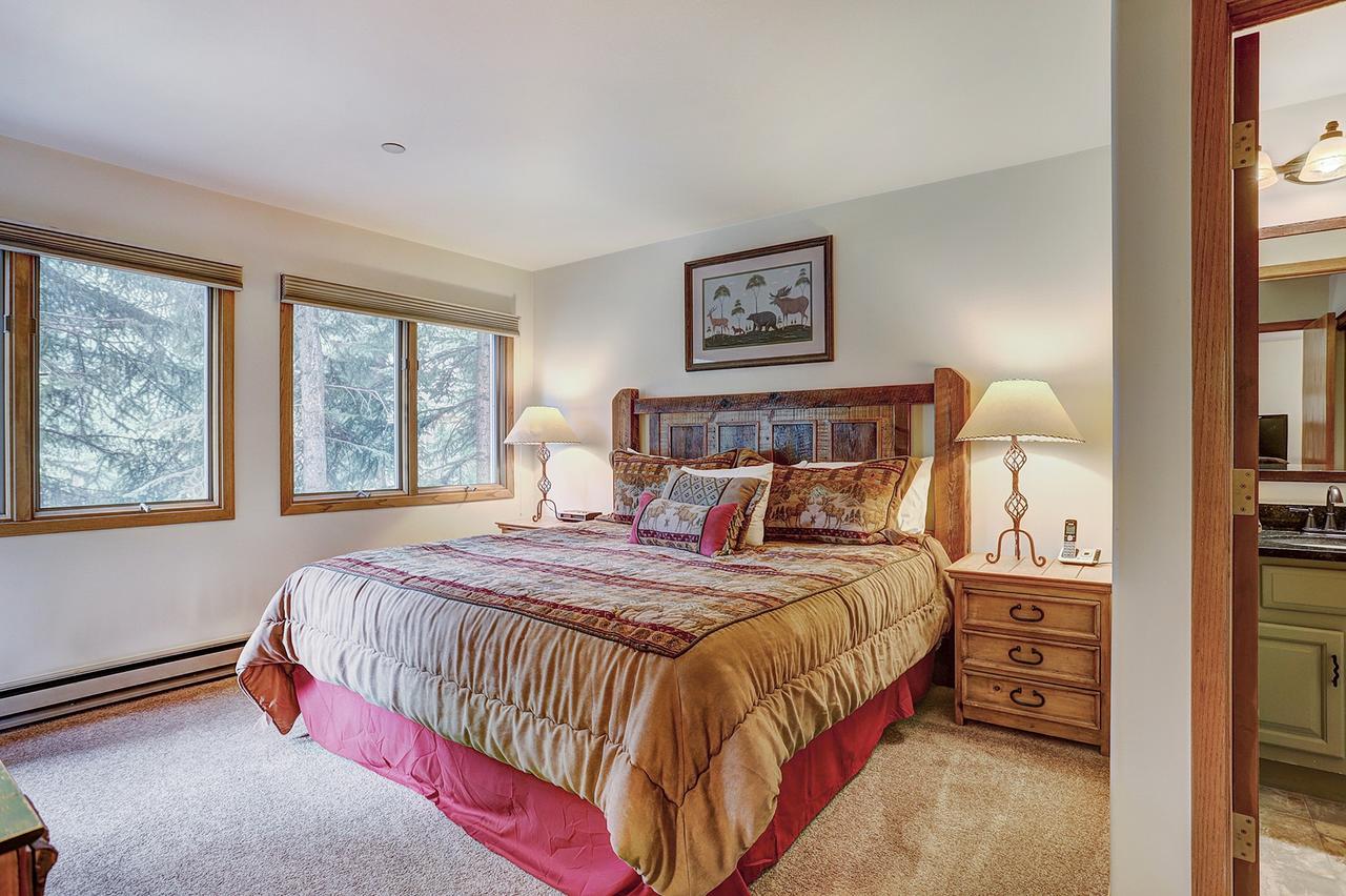 Newly Renovated 2 Bed/ 2 Bath Beaver Creek Condo Condo - thumb 7