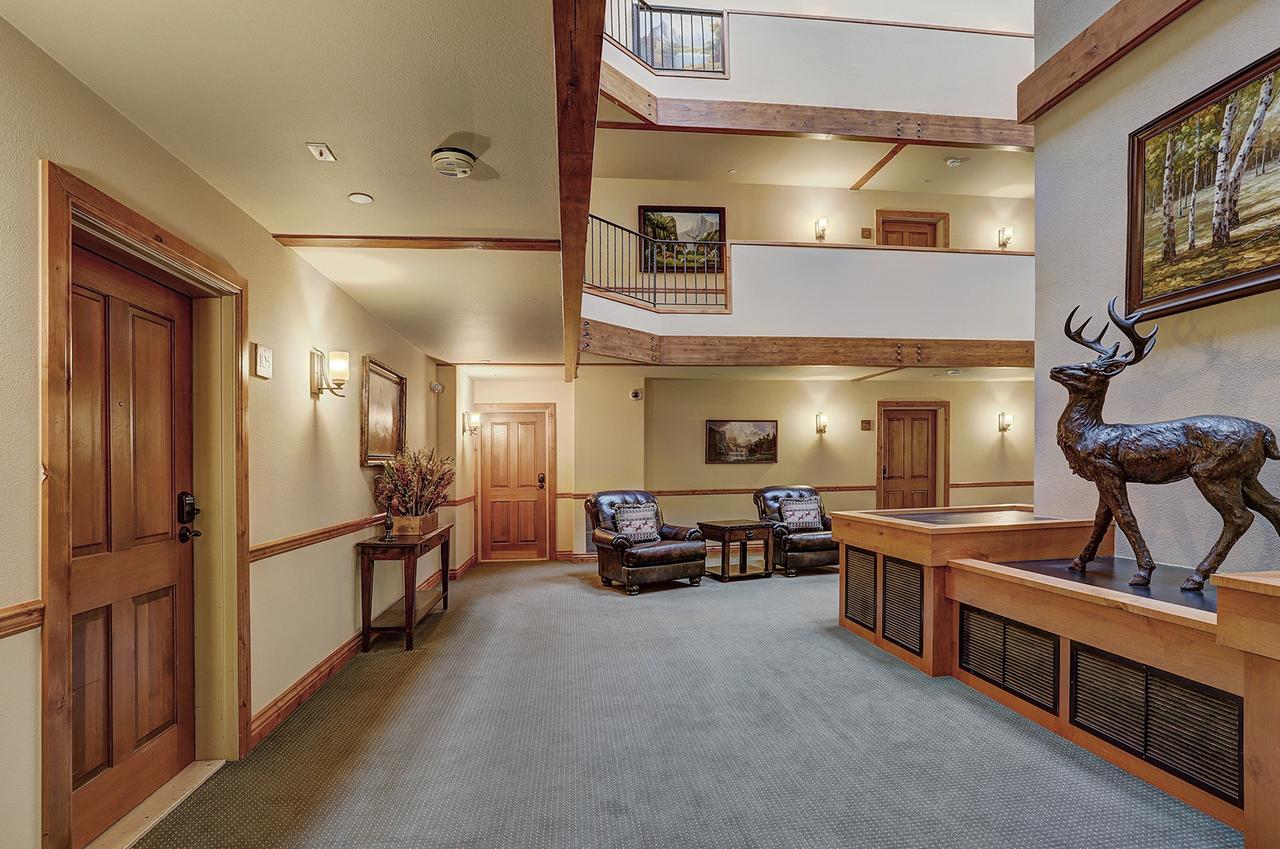 Newly Renovated 2 Bed/ 2 Bath Beaver Creek Condo Condo - thumb 23