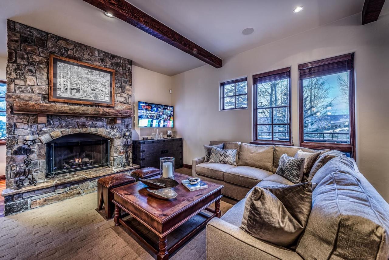 Snowmass Village, 4 Bedroom At Timbers Club - Ski-in Ski-out - thumb 0