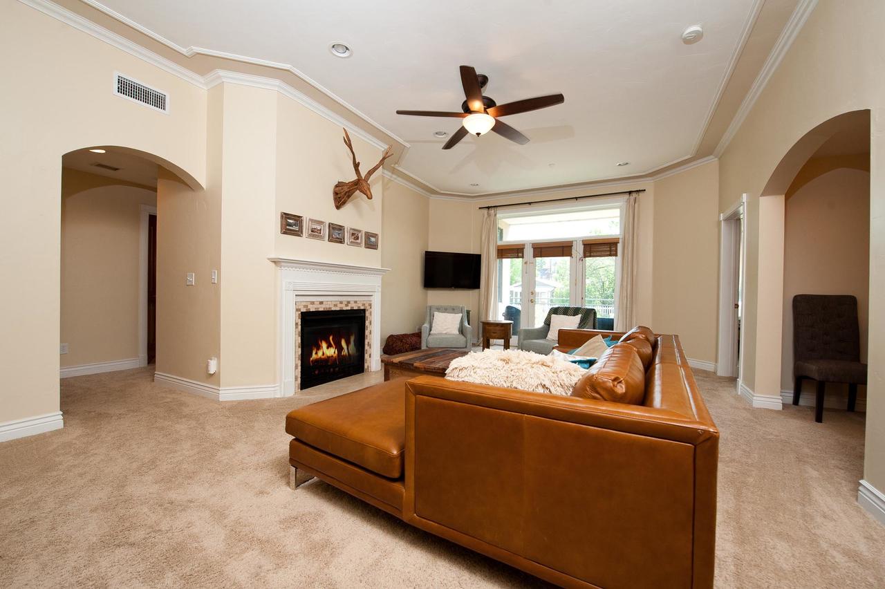 Mears House - Unit 2E - thumb 12