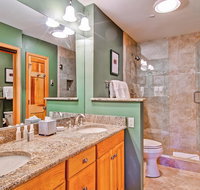 Highlands Lodge 205 - Accommodation Denver