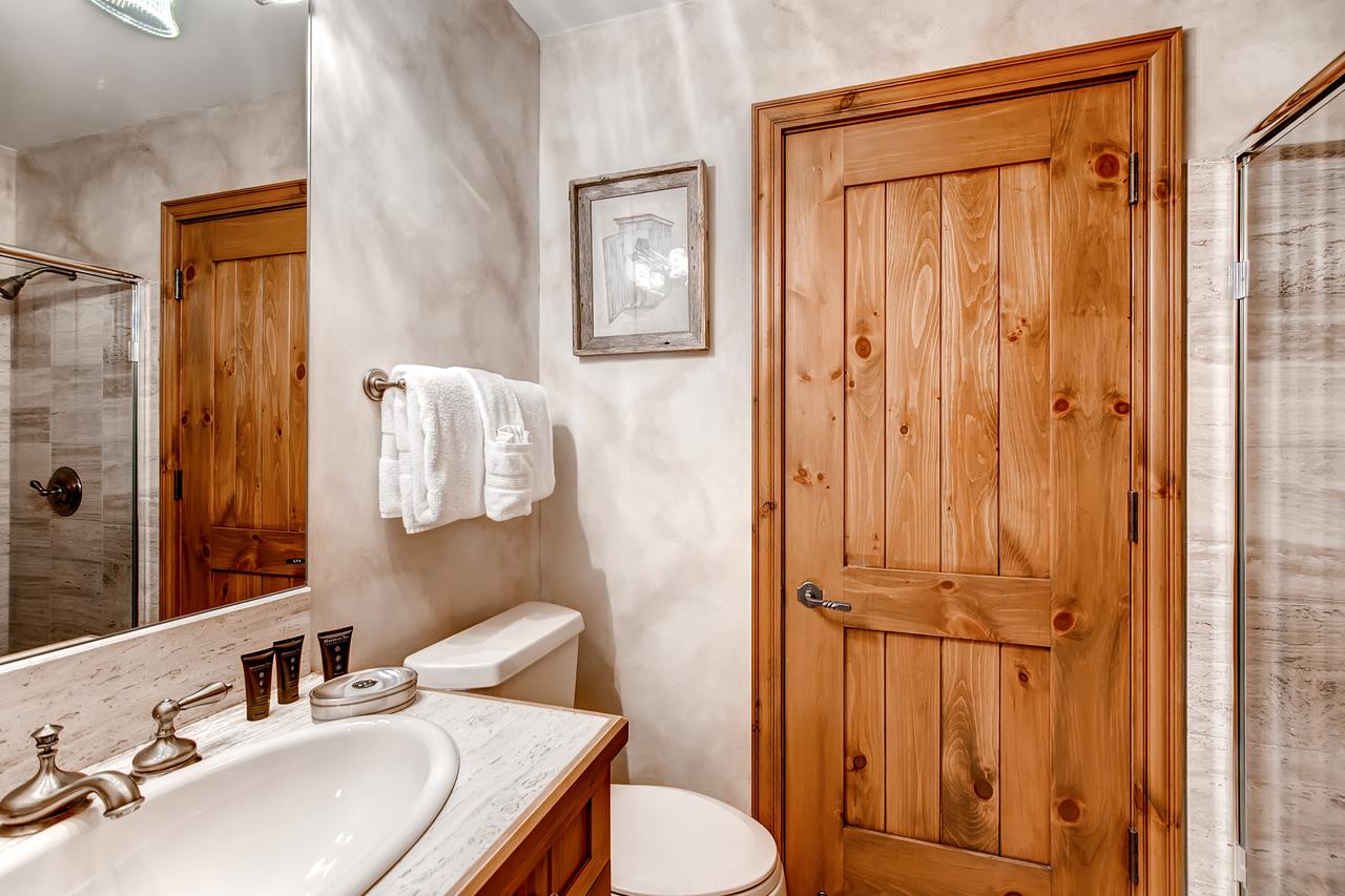 Elkhorn Lodge - thumb 31