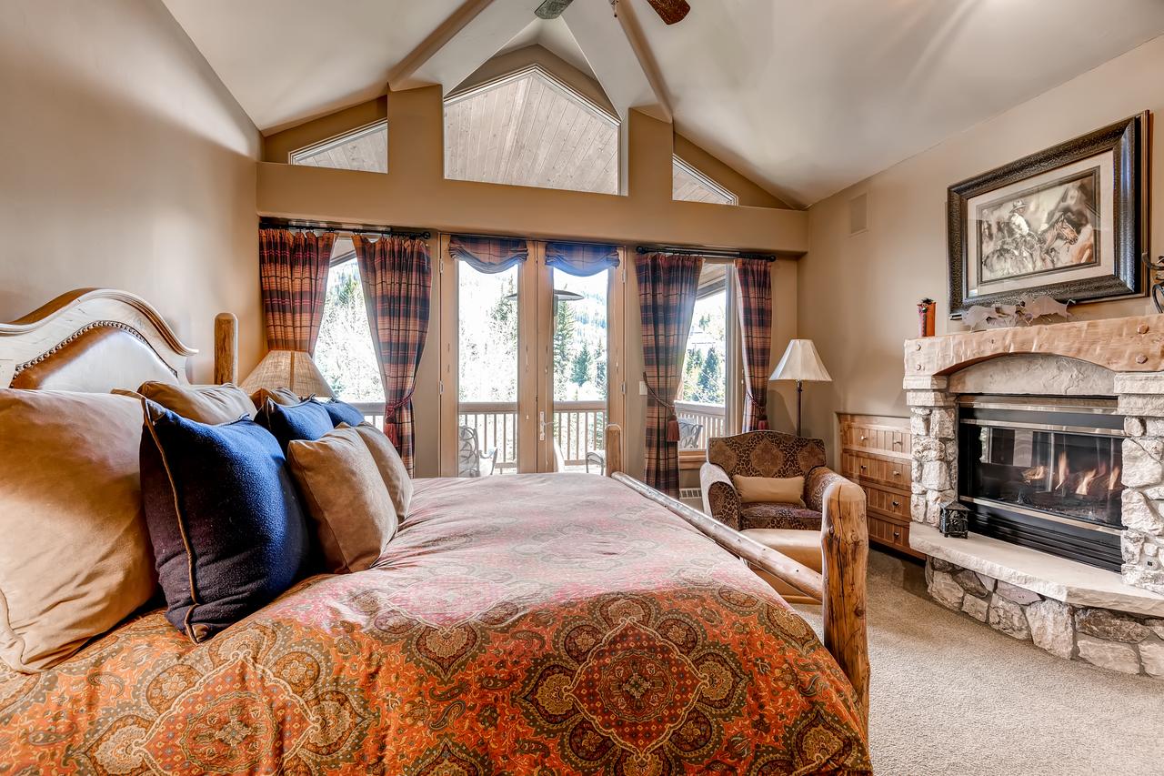 Elkhorn Lodge - thumb 36