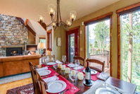 037 Vineyard House Accommodation Denver