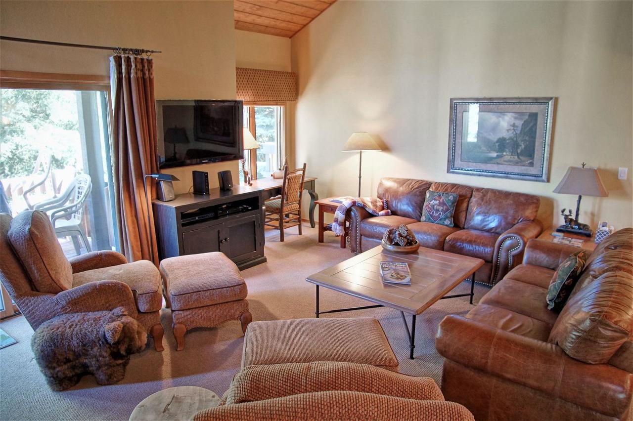 141 Willis Place (208443 - 9414) Townhouse - thumb 7