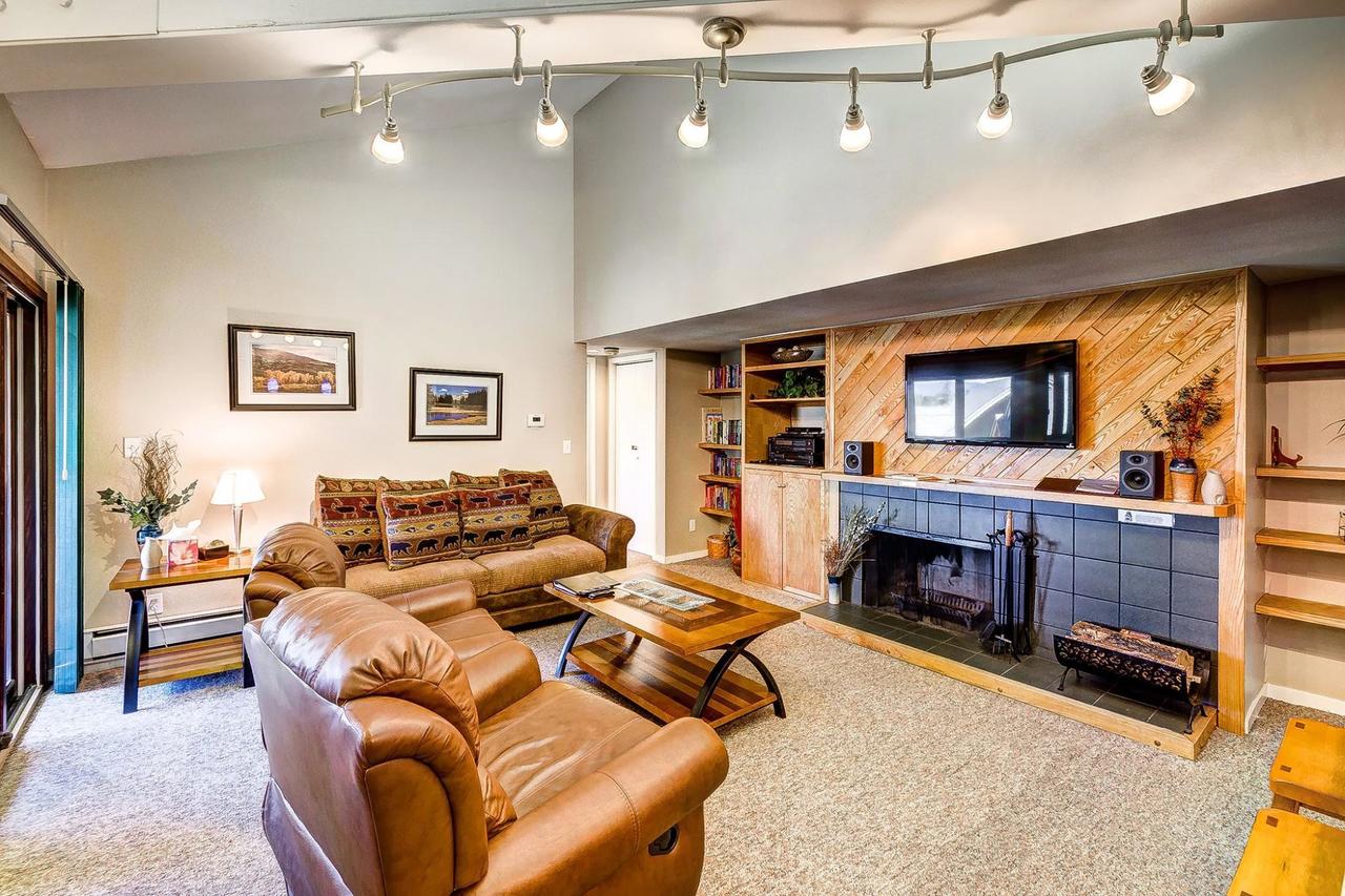 1088 Wild Irishman Condo - thumb 1