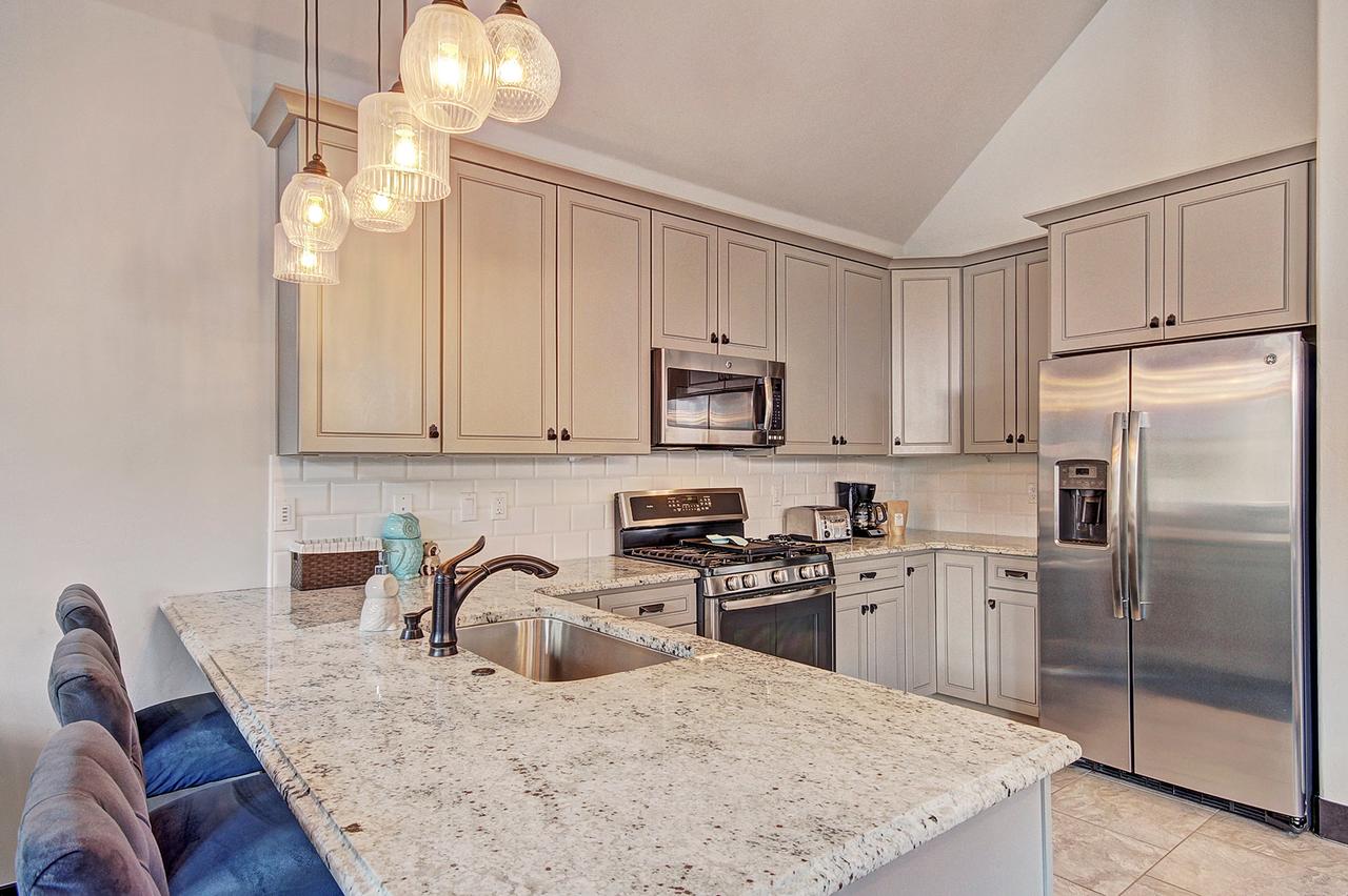 78 Alders Condo - thumb 27