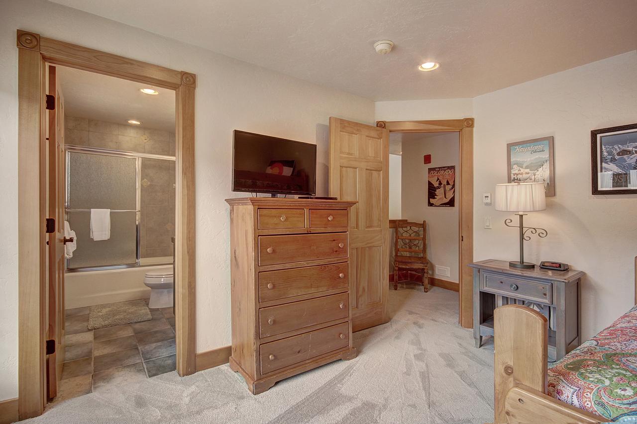 201 Mill Creek Condo - thumb 7