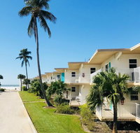 Carousel Beach Inn - Accommodation Denver