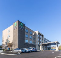 Holiday Inn Express  Stes Florence-Arpt - Accommodation Denver