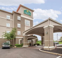 La Quinta Inn  Suites Cincinnati Arpt - Accommodation Denver