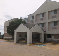 AmericInn by Wyndham Davenport - Accommodation Denver