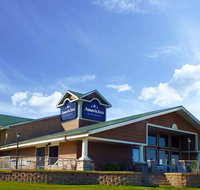 AmericInn by Wyndham Okoboji - Accommodation Denver