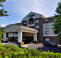 Holiday Inn Express Apex - Accommodation Denver