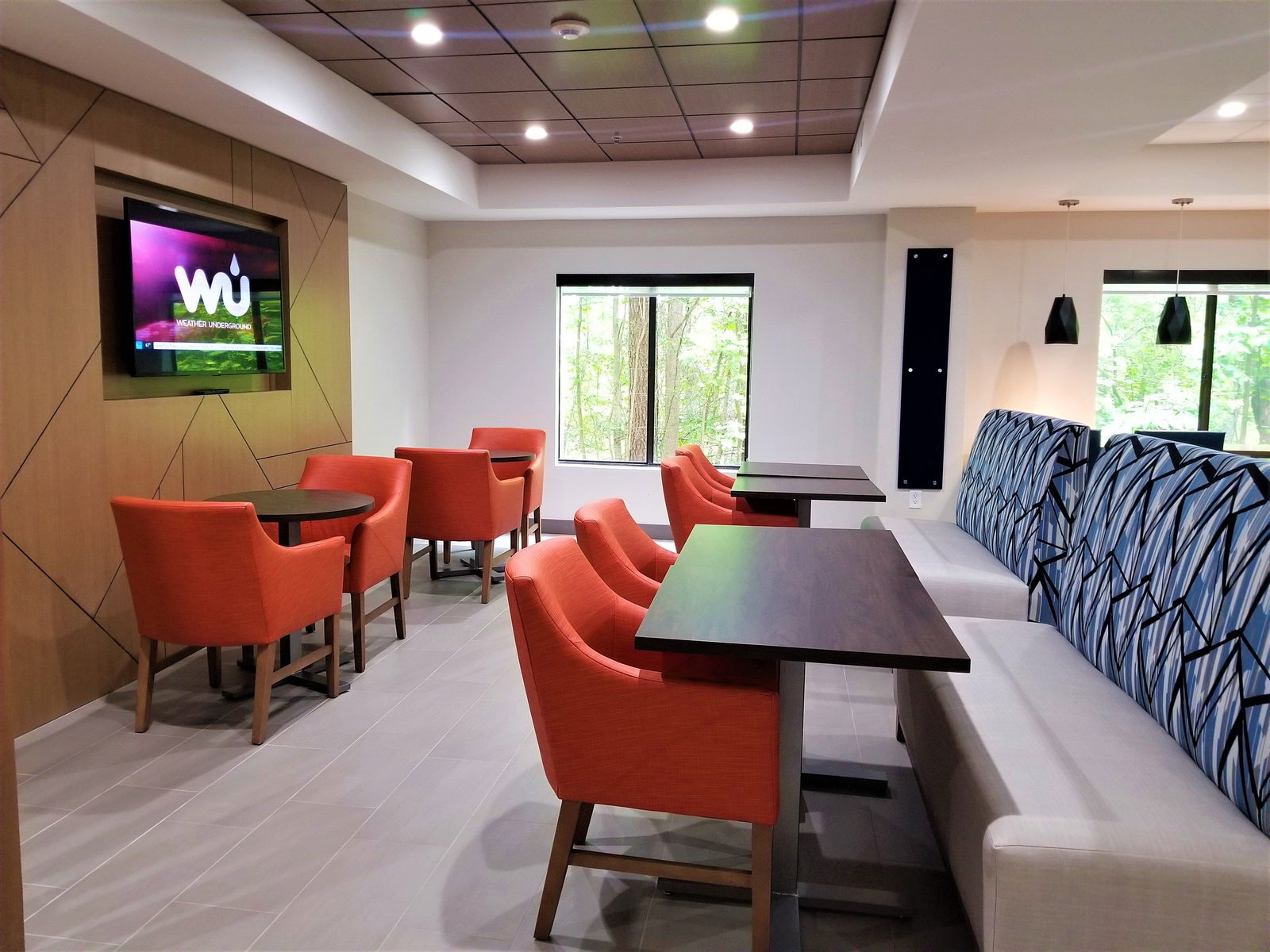 Holiday Inn Express Apex - thumb 17