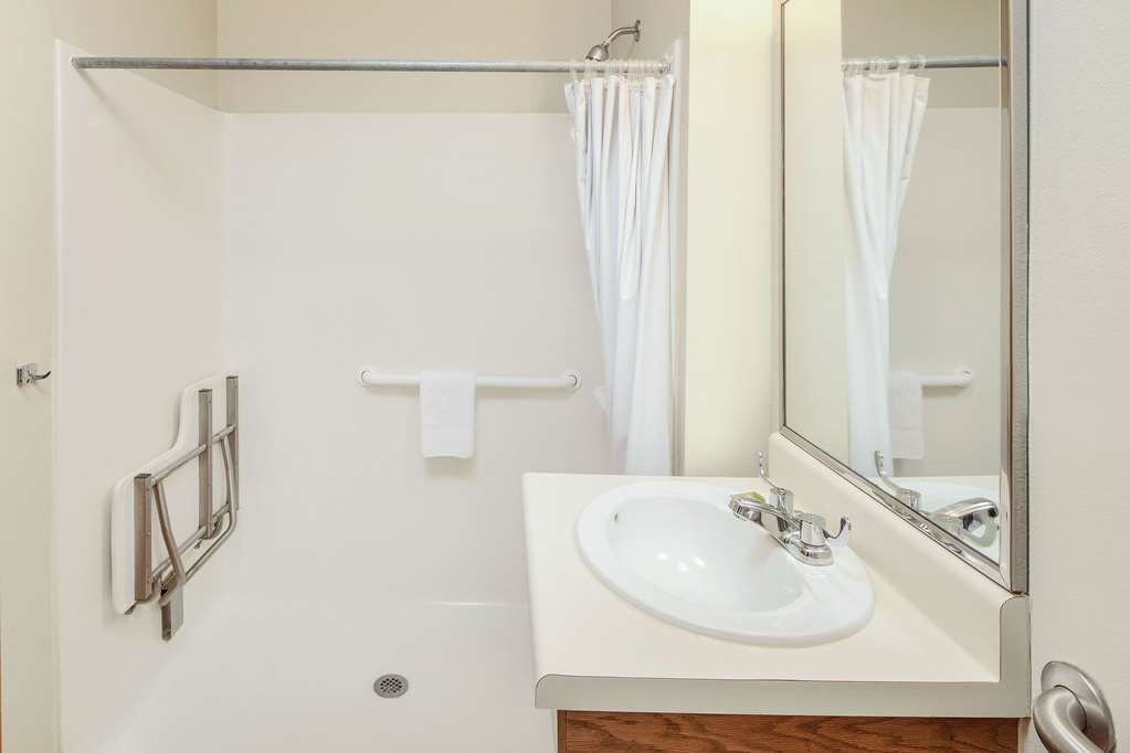 WoodSpring Suites Raleigh Apex - thumb 12